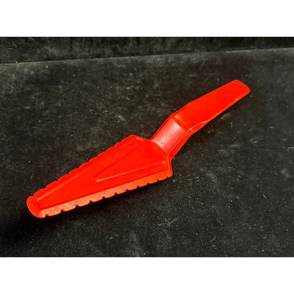 Tupperware Vintage Red Plastic Pie Cake Server Slicer Serrated Edge 1269